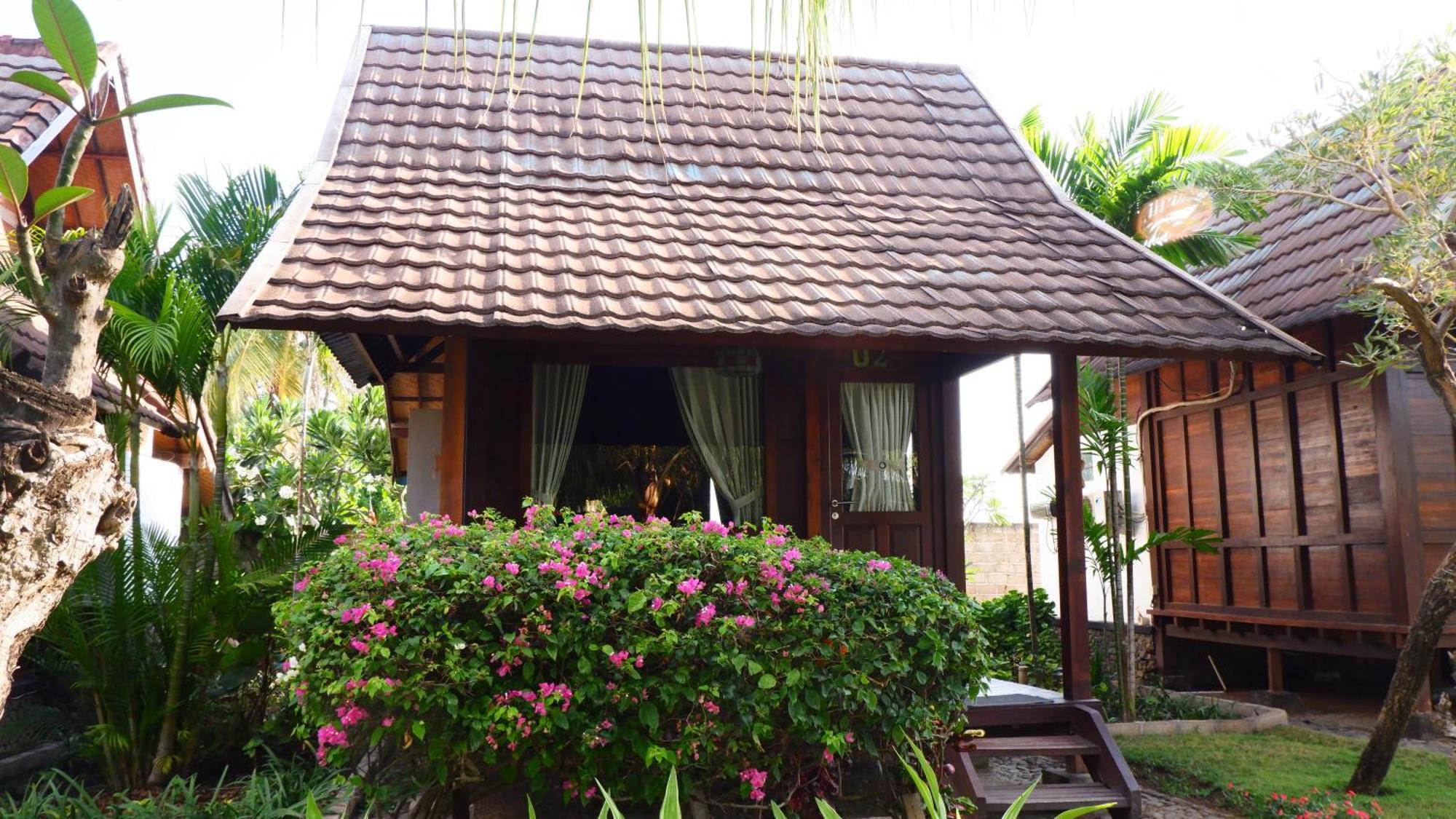 Mina Tanjung Hotel Exterior foto