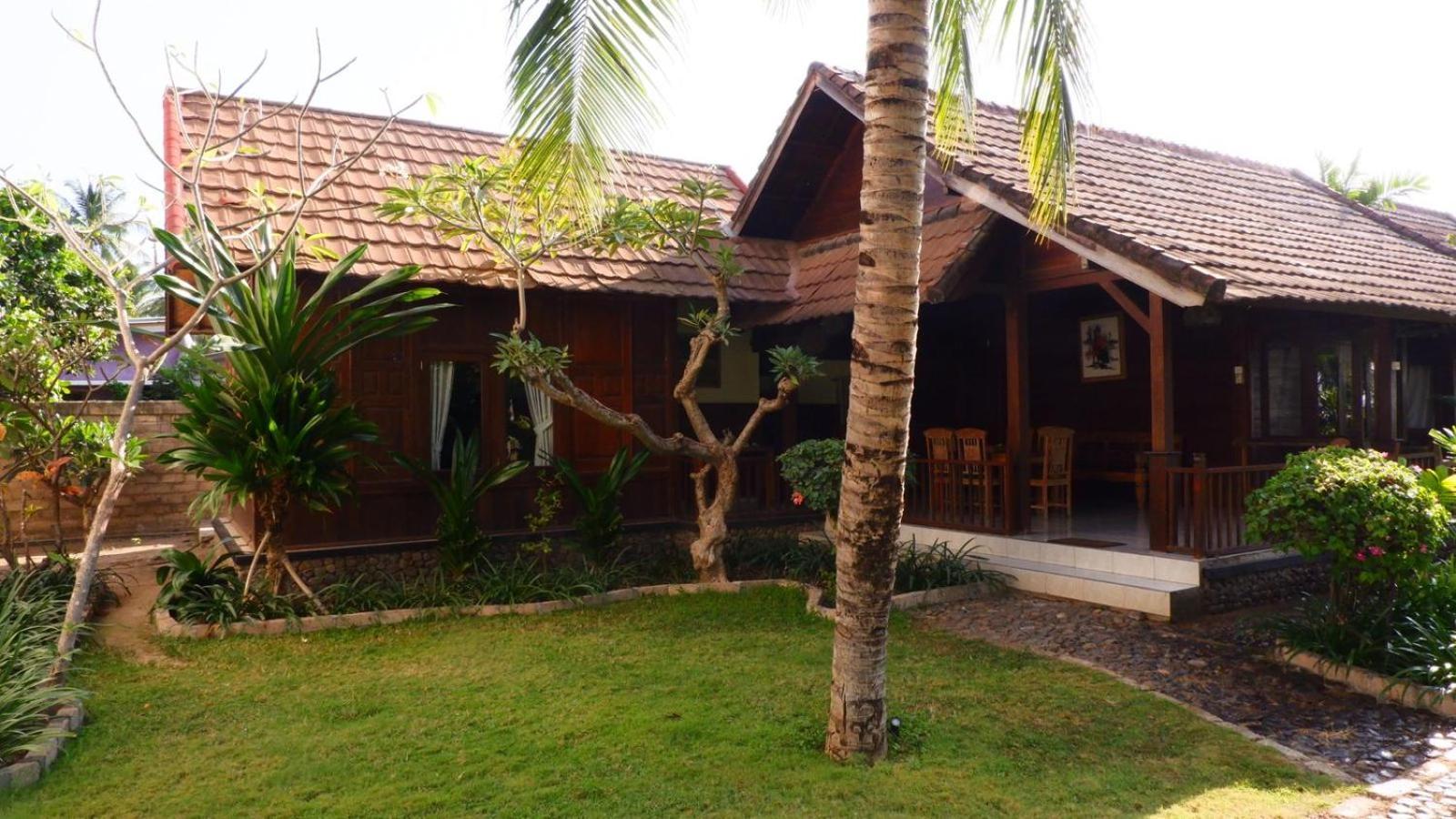 Mina Tanjung Hotel Exterior foto