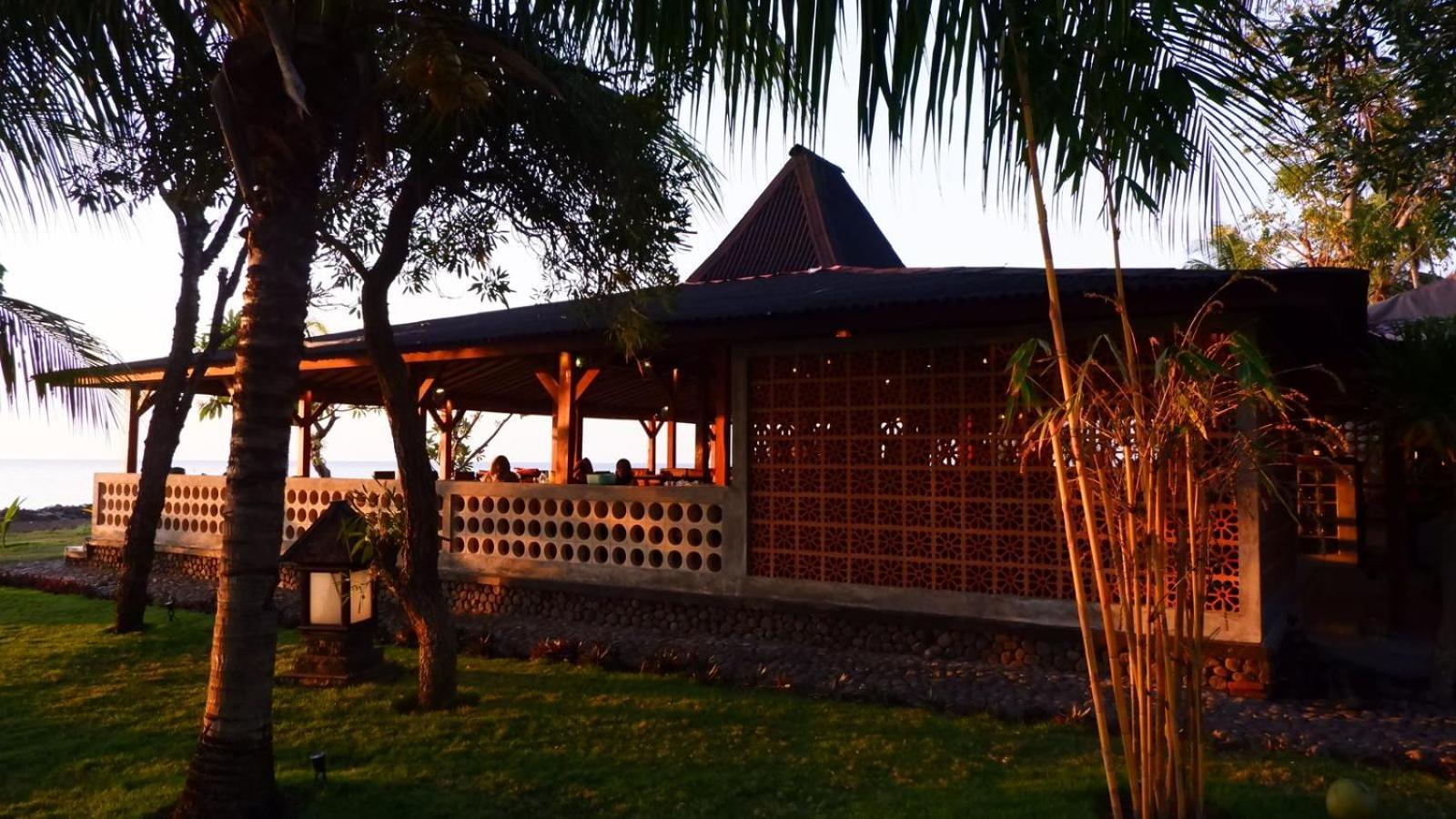Mina Tanjung Hotel Exterior foto